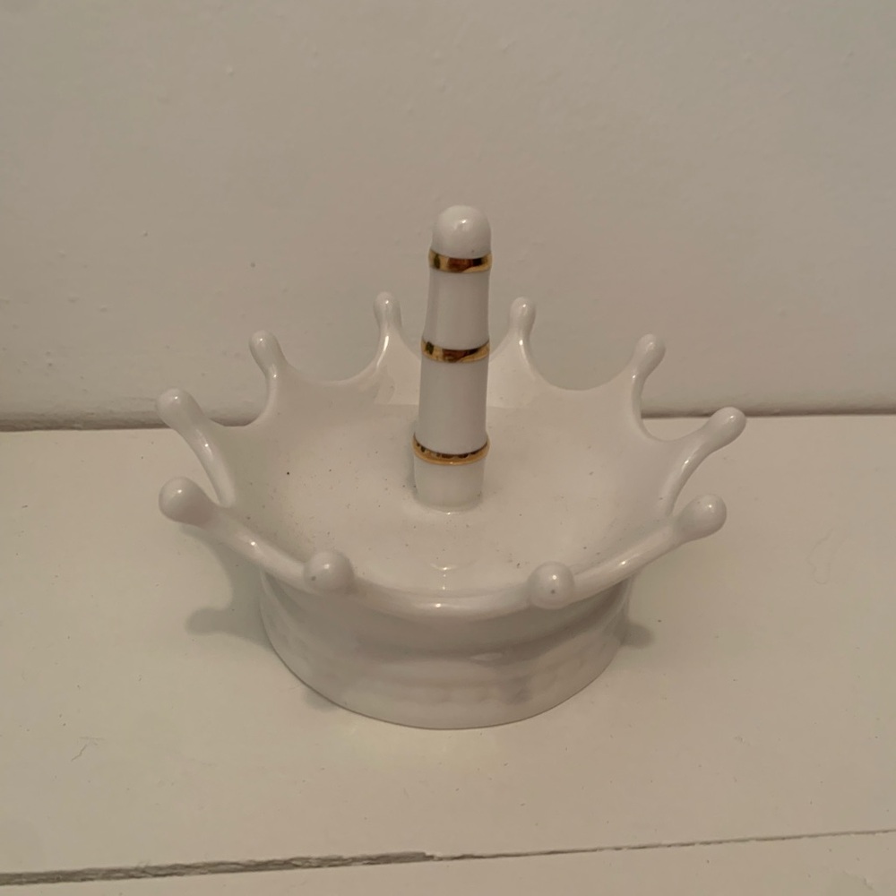 Hobby Lobby White and Gold Crown Jewelry Holder